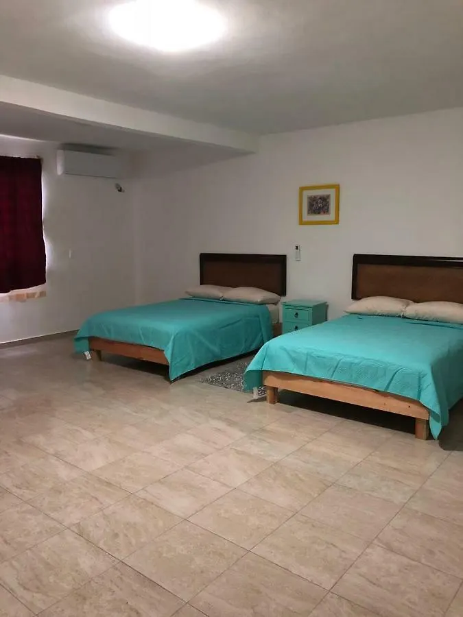 Airport Sleepy Inn Cancún 0*,  Messico